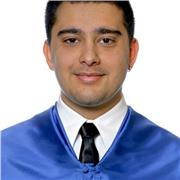 Graduado en Biología y cursando Máster en Biotecnología Avanzada apto para todas las edades y niveles.